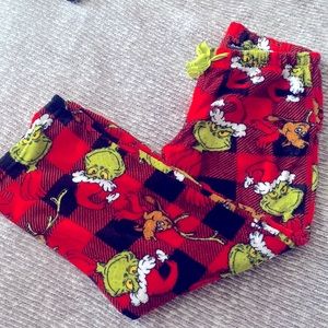 Dr. Seuss The Grinch That Stole Christmas. Women’s medium sleep pants